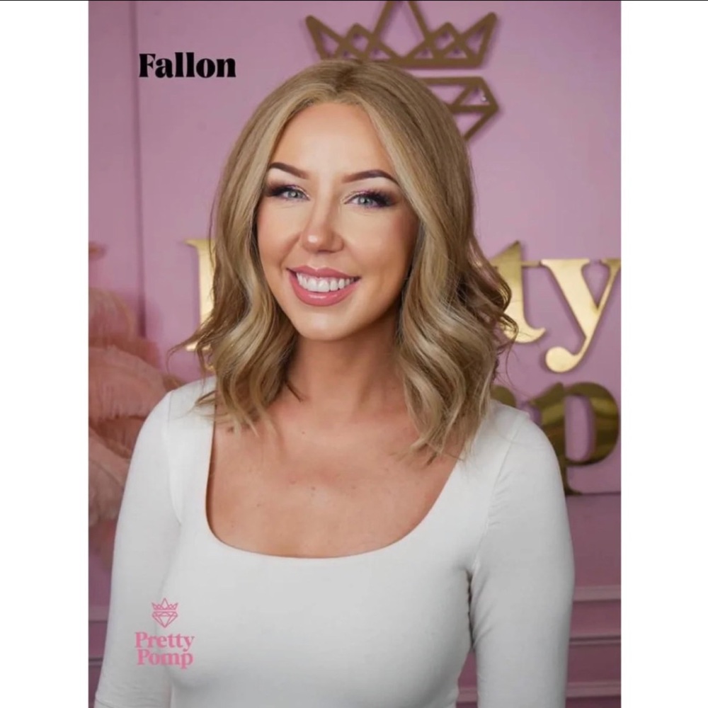 CSC “Fallon” High Quality Synthetic Wig NWT